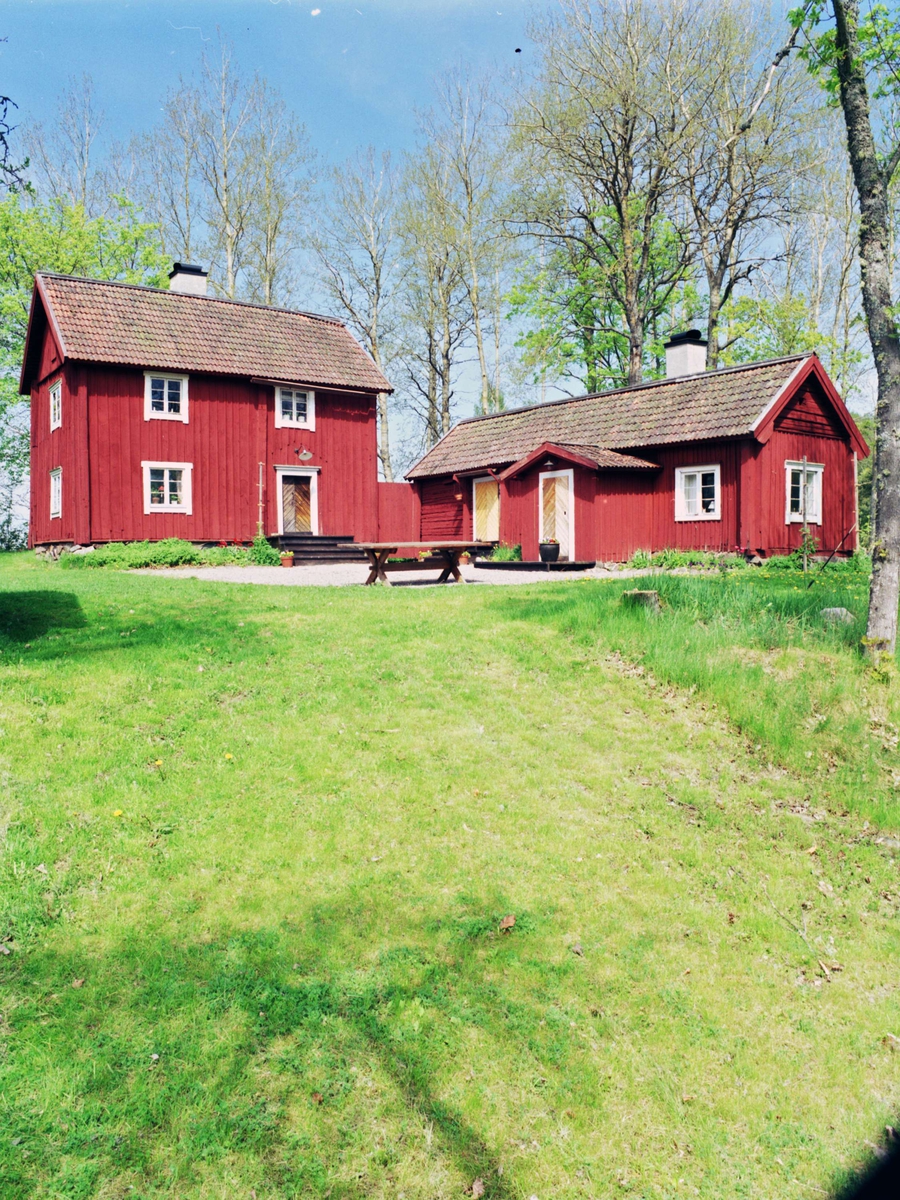 Tvåvånig Enkelstuga I Fånby, Vendels Socken, Uppland 1995 