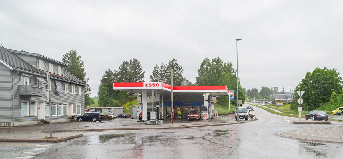 Esso bensinstasjon Kongsvingerveien Vormsund Nes ...