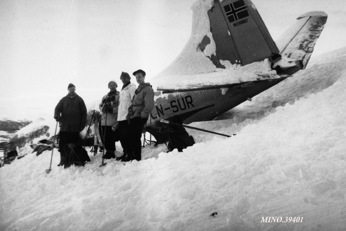 Flystyrt - Hummelfjell 1956 - Anno Musea i Nord-Østerdalen / DigitaltMuseum